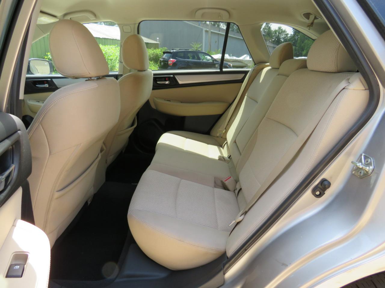 Subaru Outback 2.5i Premium 2017