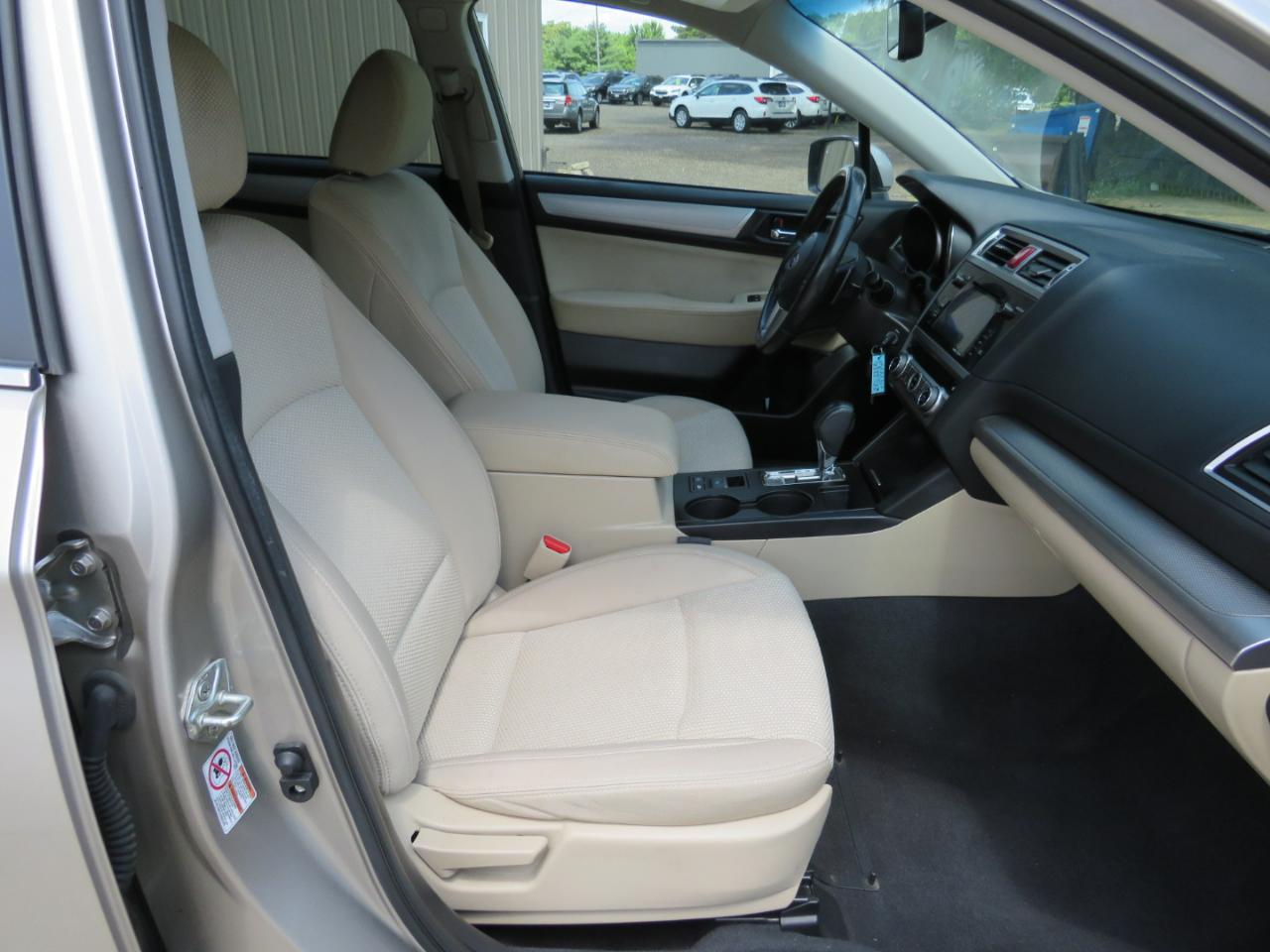 Subaru Outback 2.5i Premium 2017