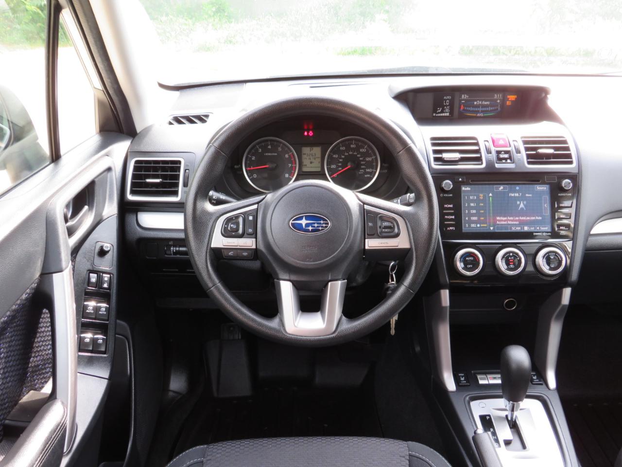 Subaru Forester 2.5i Premium PZEV CVT 2017