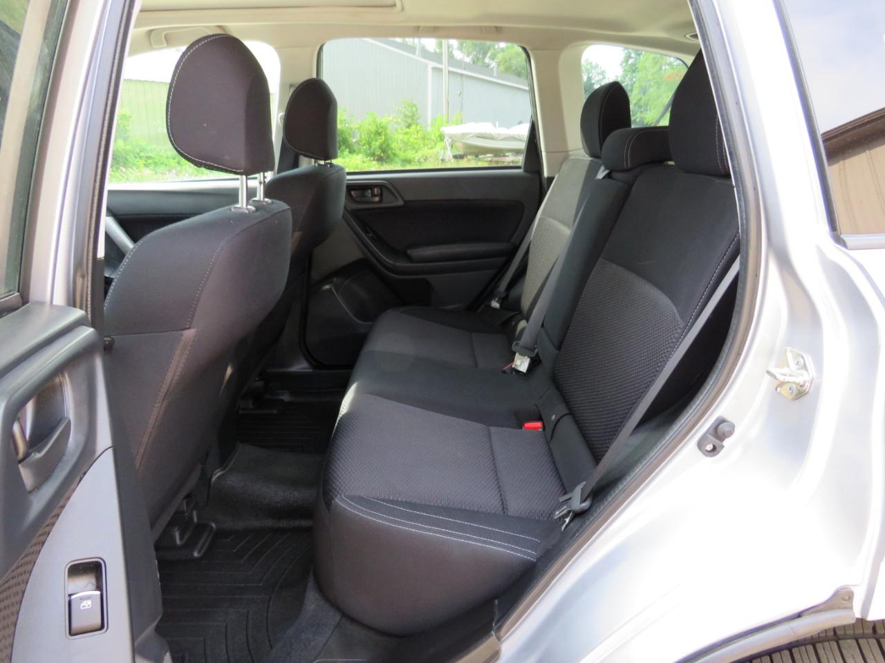 Subaru Forester 2.5i Premium PZEV CVT 2017
