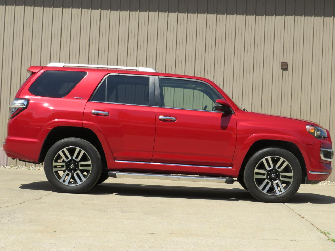 Toyota 4Runner Limited V6 4WD 2014