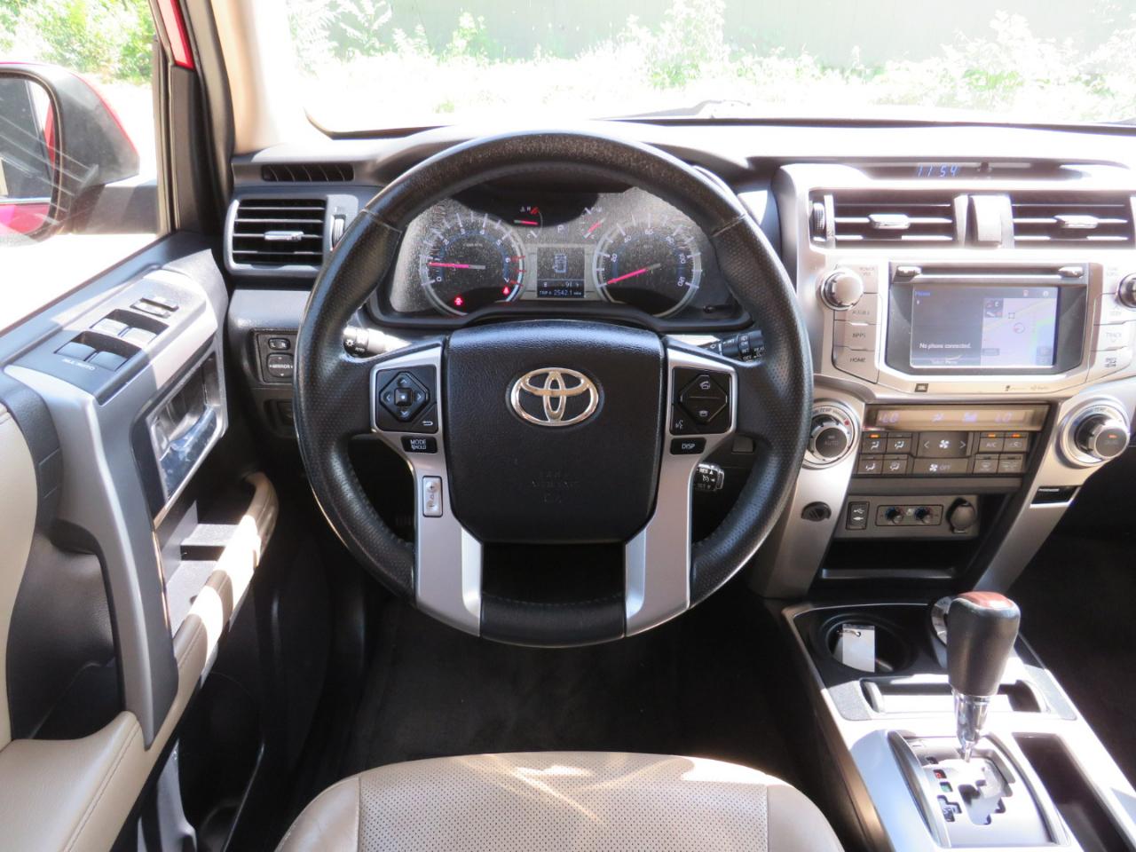Toyota 4Runner Limited V6 4WD 2014