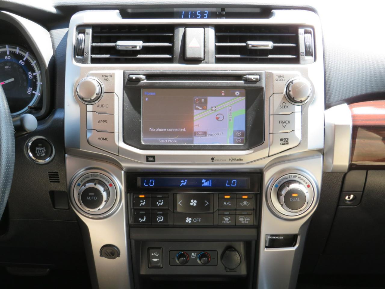 Toyota 4Runner Limited V6 4WD 2014