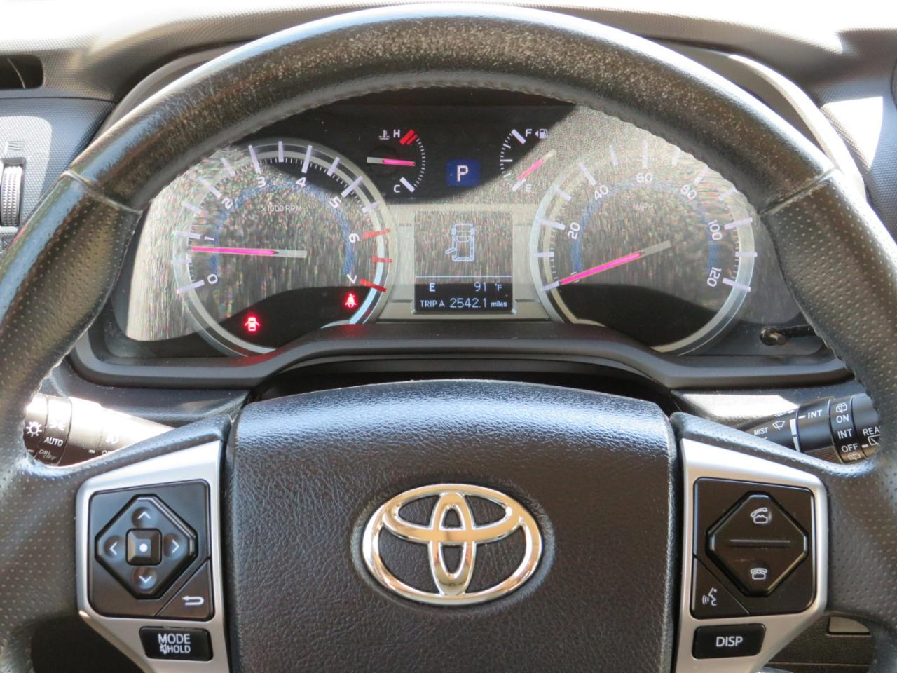 Toyota 4Runner Limited V6 4WD 2014