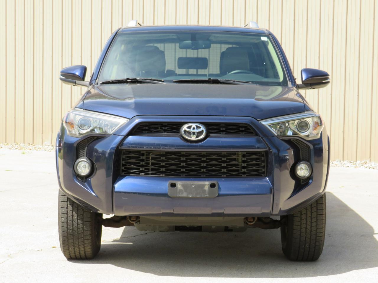 Toyota 4Runner SR5 Premium 4WD 2016