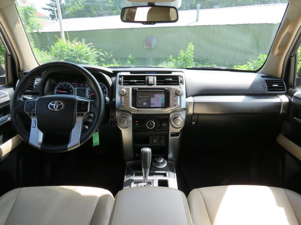 Toyota 4Runner SR5 Premium 4WD 2016