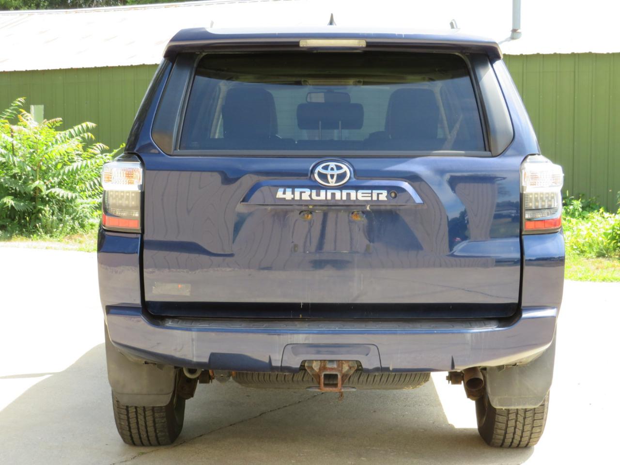 Toyota 4Runner SR5 Premium 4WD 2016