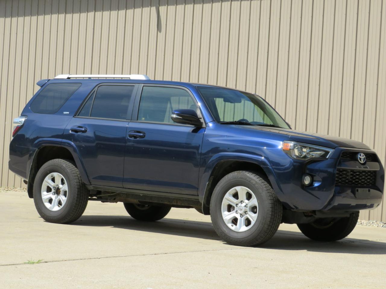 Toyota 4Runner SR5 Premium 4WD 2016