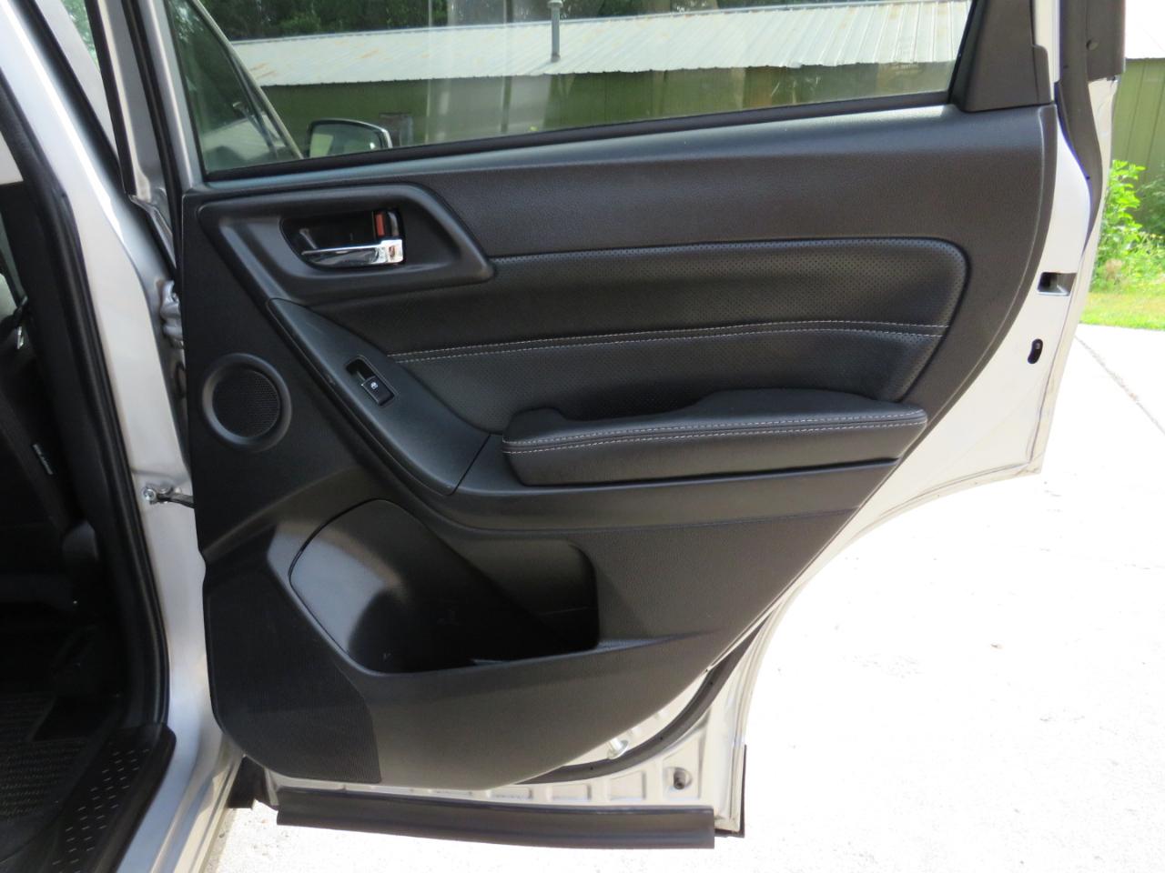 Subaru Forester 2.0XT Touring 2018
