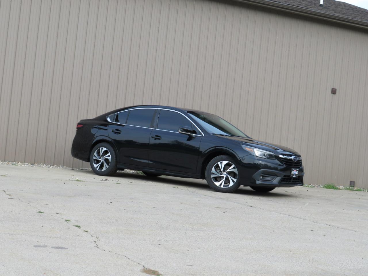 Subaru Legacy Premium 2021