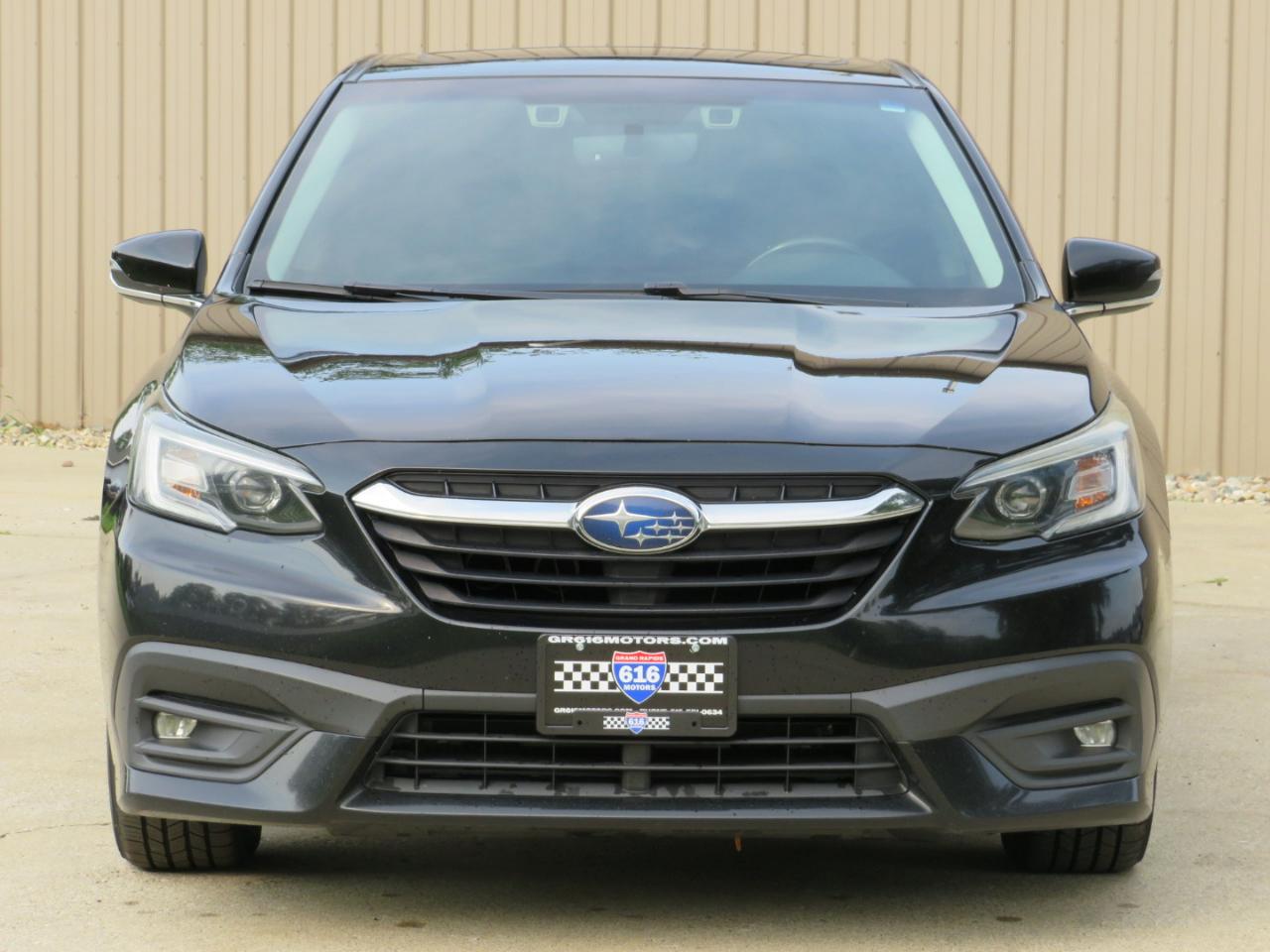 Subaru Legacy Premium 2021