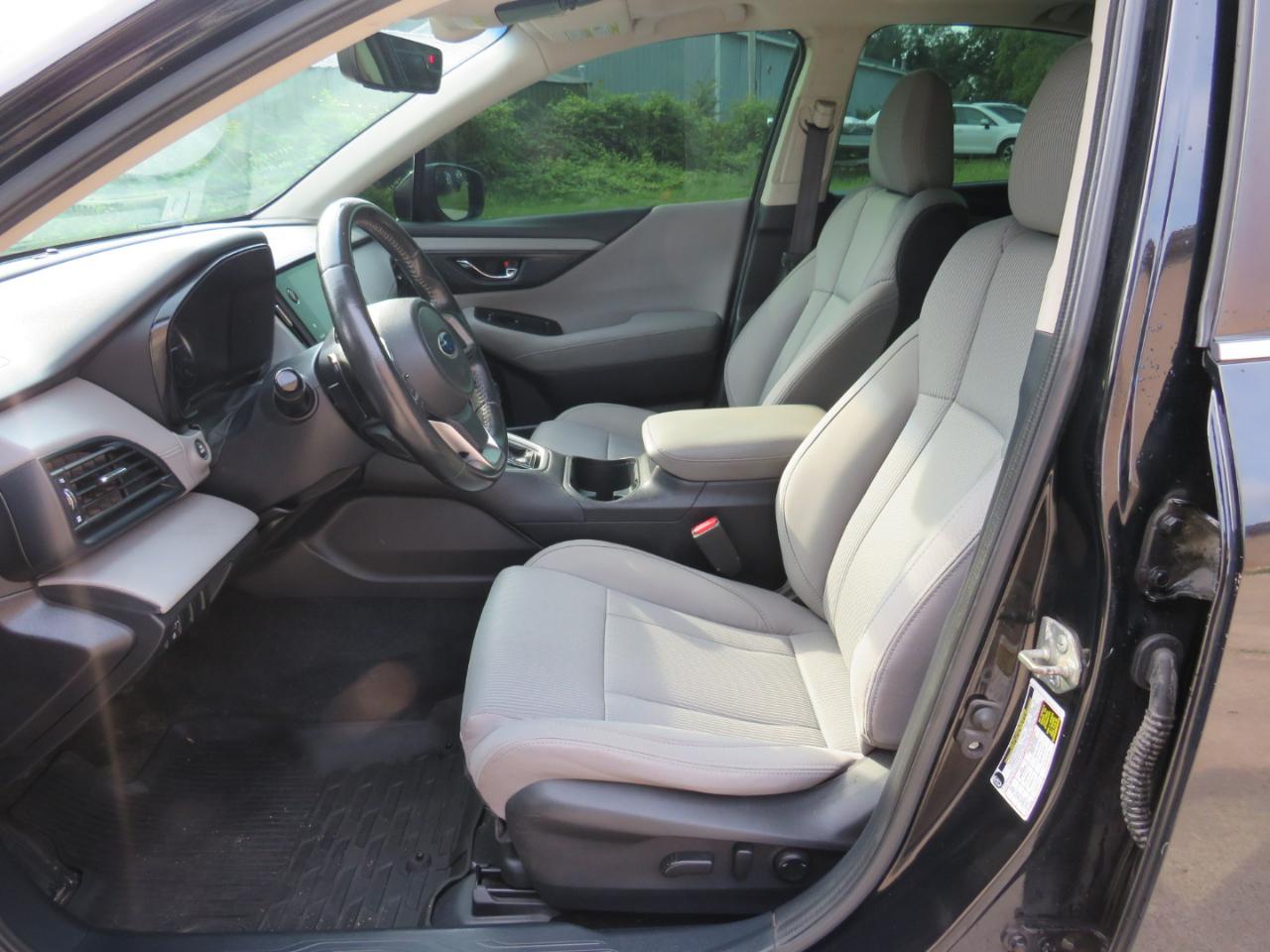 Subaru Legacy Premium 2021