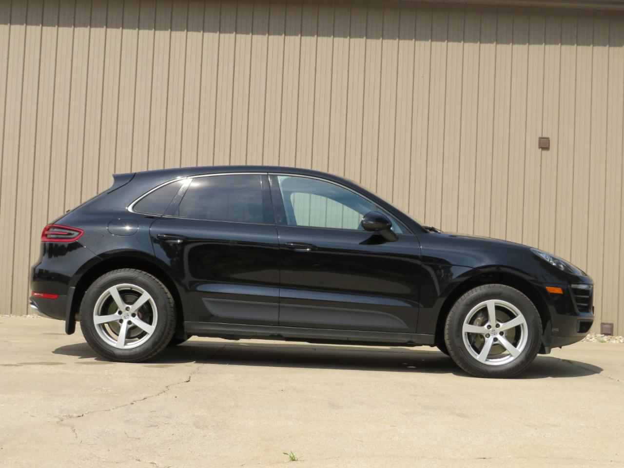 Porsche Macan AWD 2017