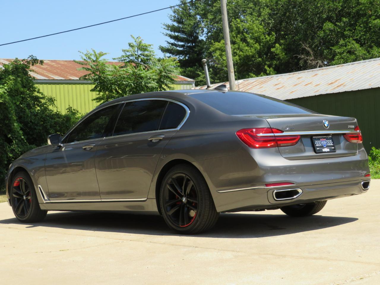BMW 7-Series 750i xDrive 2017
