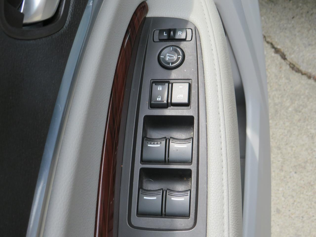 Acura MDX SH-AWD 9-Spd AT w/Tech Package 2016