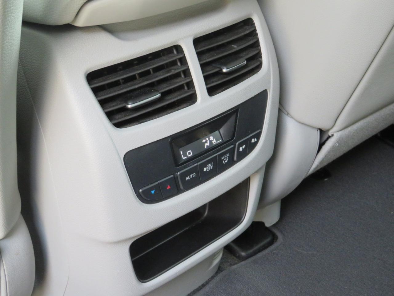 Acura MDX SH-AWD 9-Spd AT w/Tech Package 2016