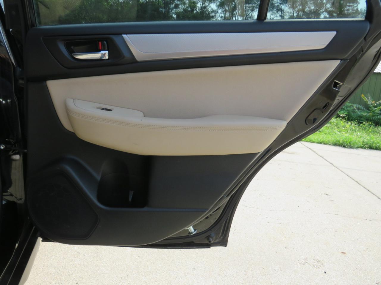 Subaru Outback 2.5i Premium 2016