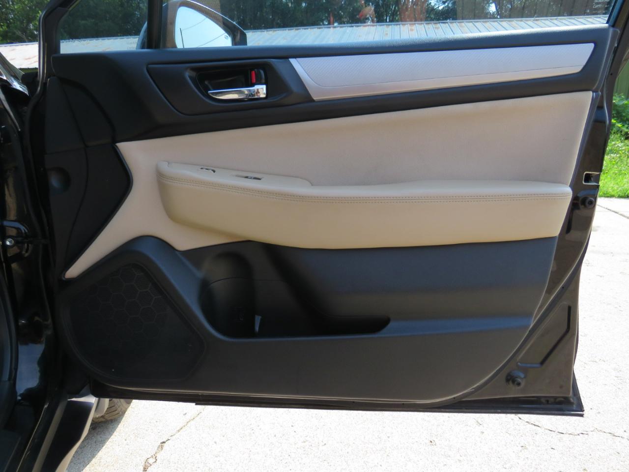 Subaru Outback 2.5i Premium 2016