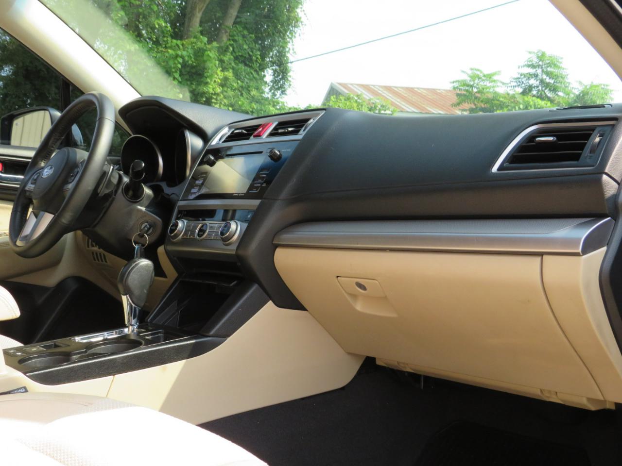 Subaru Outback 2.5i Premium 2016
