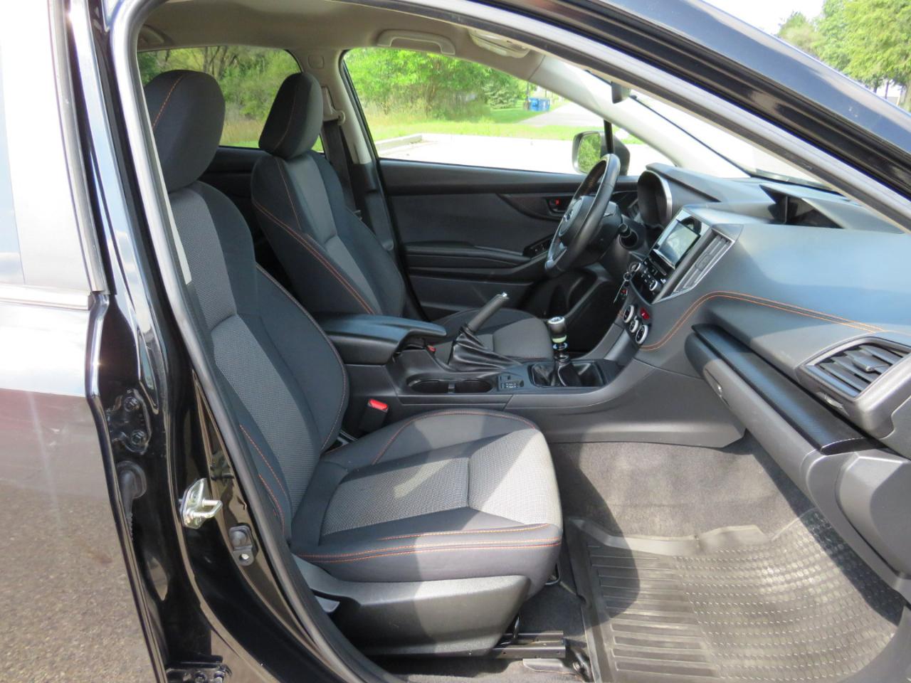 Subaru Crosstrek 2.0i Premium Manual 2020