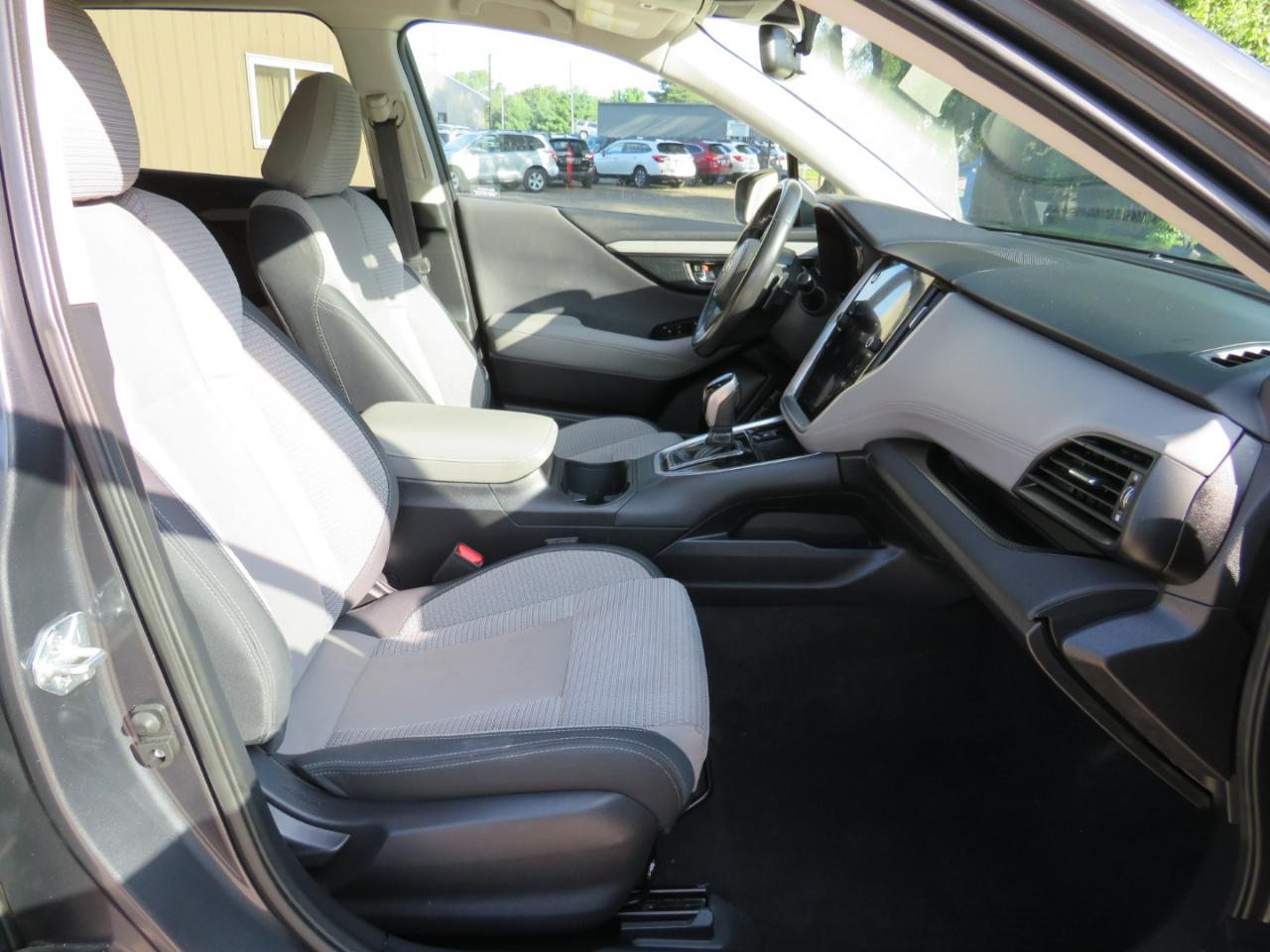 Subaru Outback Premium 2024