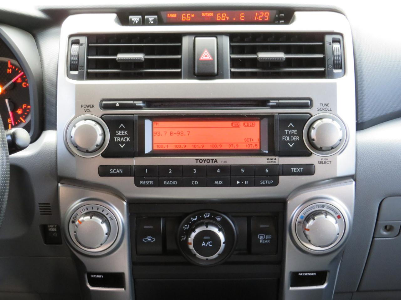 Toyota 4Runner SR5 4WD 2011