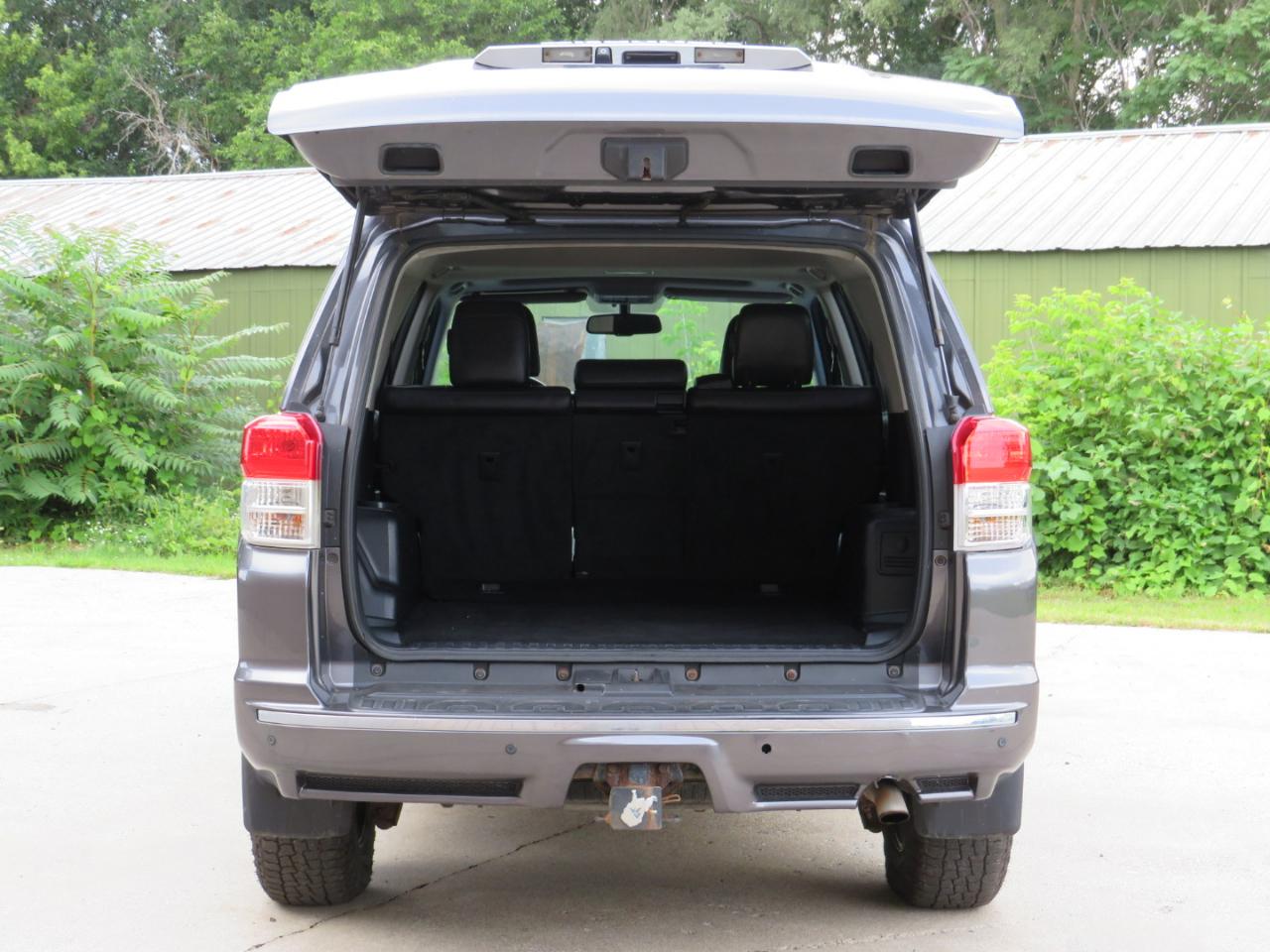 Toyota 4Runner SR5 4WD 2011