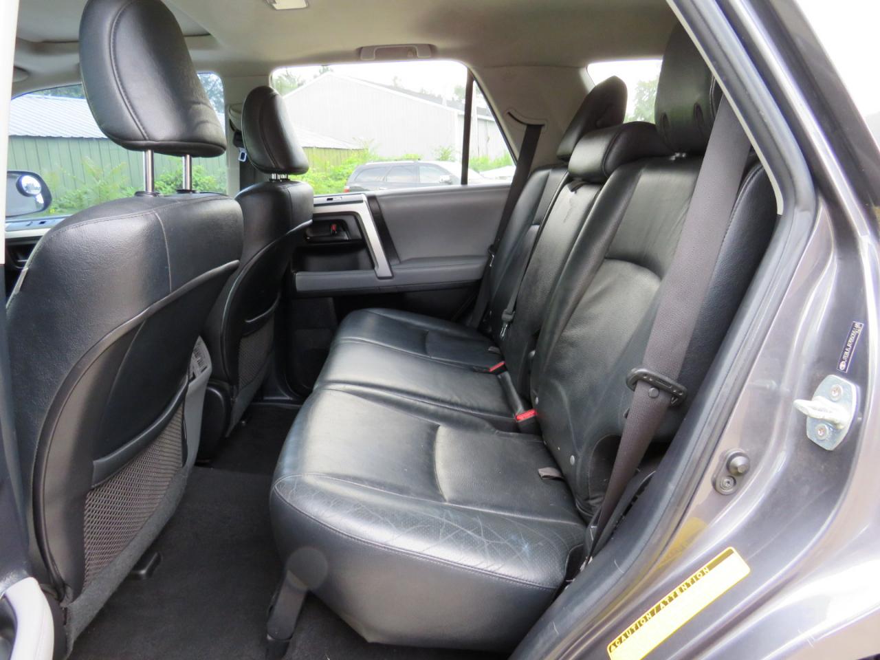 Toyota 4Runner SR5 4WD 2011