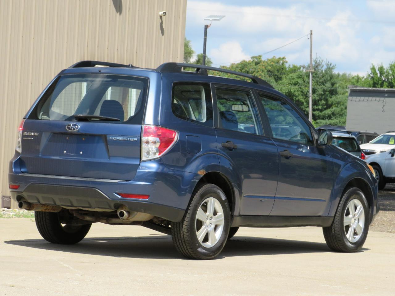 Subaru Forester 2.5X Premium 2011