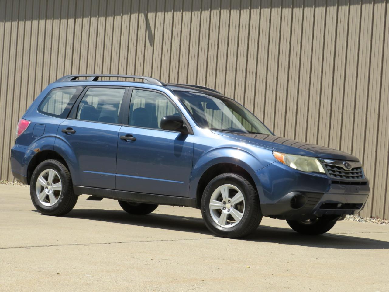 Subaru Forester 2.5X Premium 2011