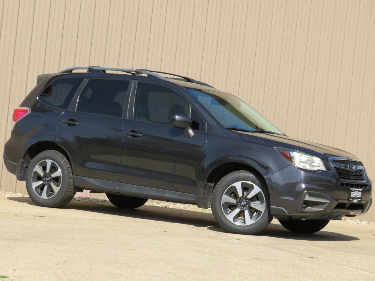 Subaru Forester 2.5i Premium PZEV CVT 2017