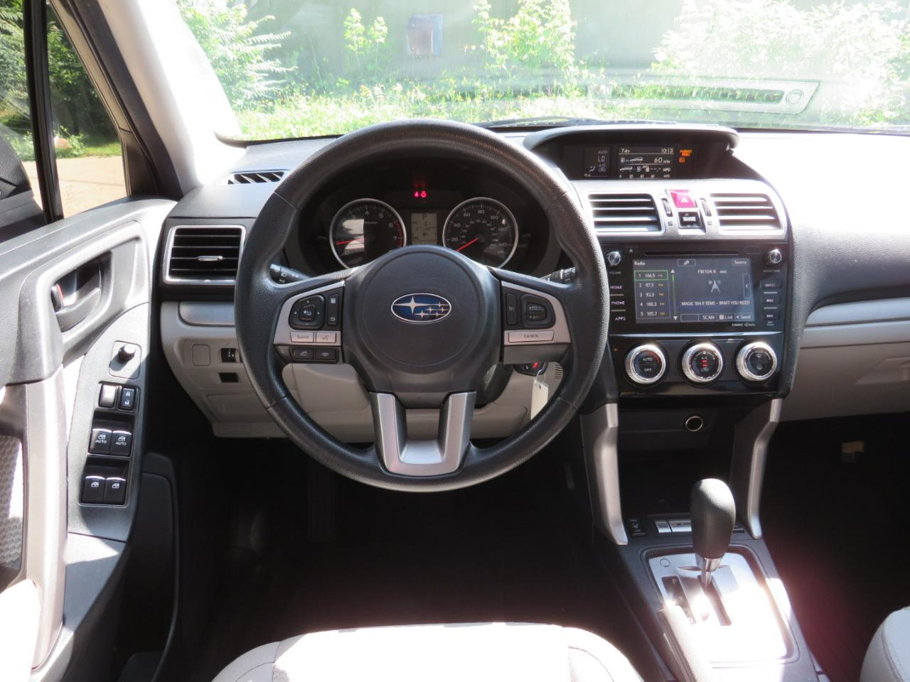 Subaru Forester 2.5i Premium PZEV CVT 2017