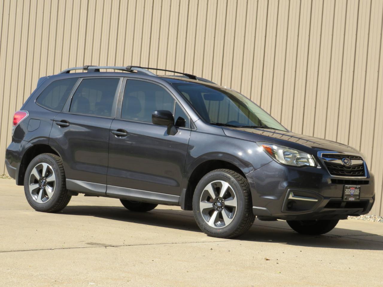 Subaru Forester 2.5i Premium PZEV CVT 2017