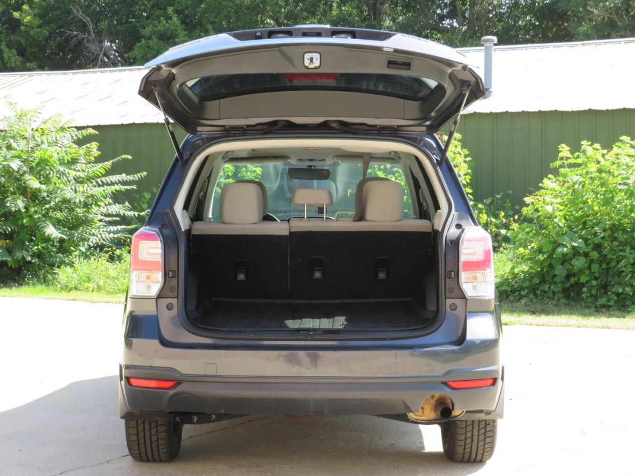 Subaru Forester 2.5i Premium PZEV CVT 2017
