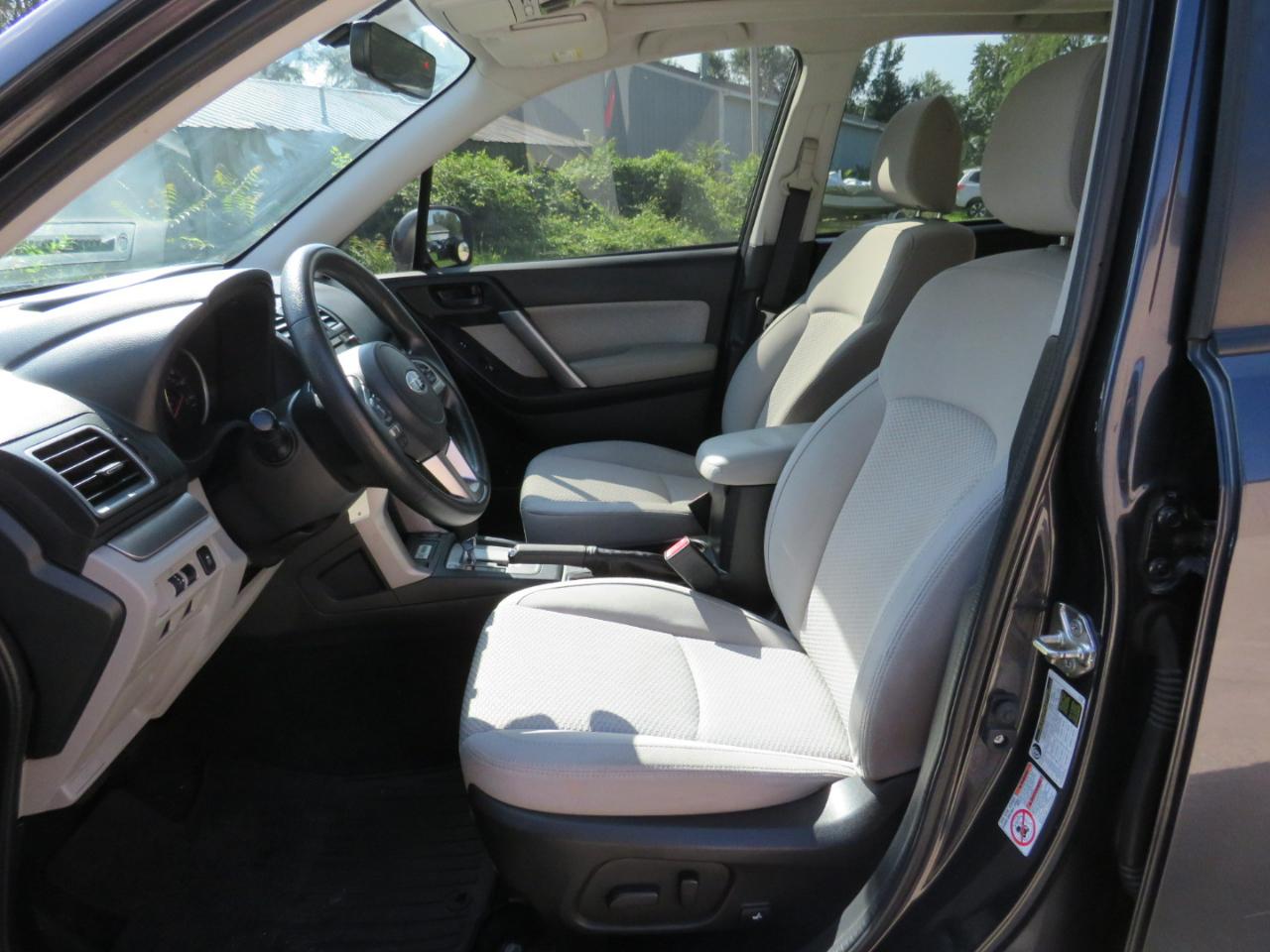 Subaru Forester 2.5i Premium PZEV CVT 2017