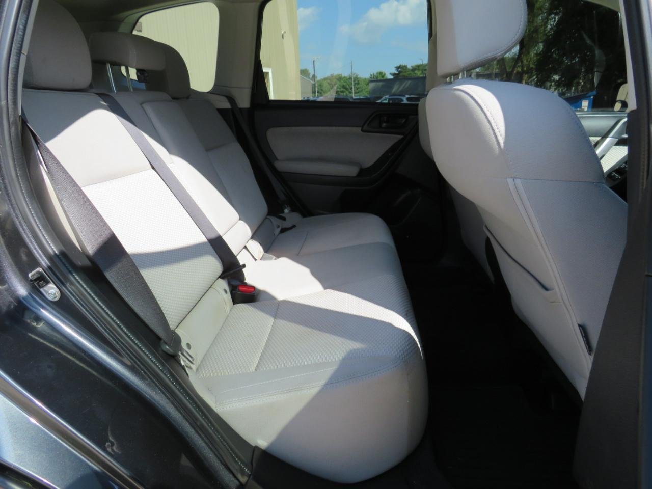 Subaru Forester 2.5i Premium PZEV CVT 2017