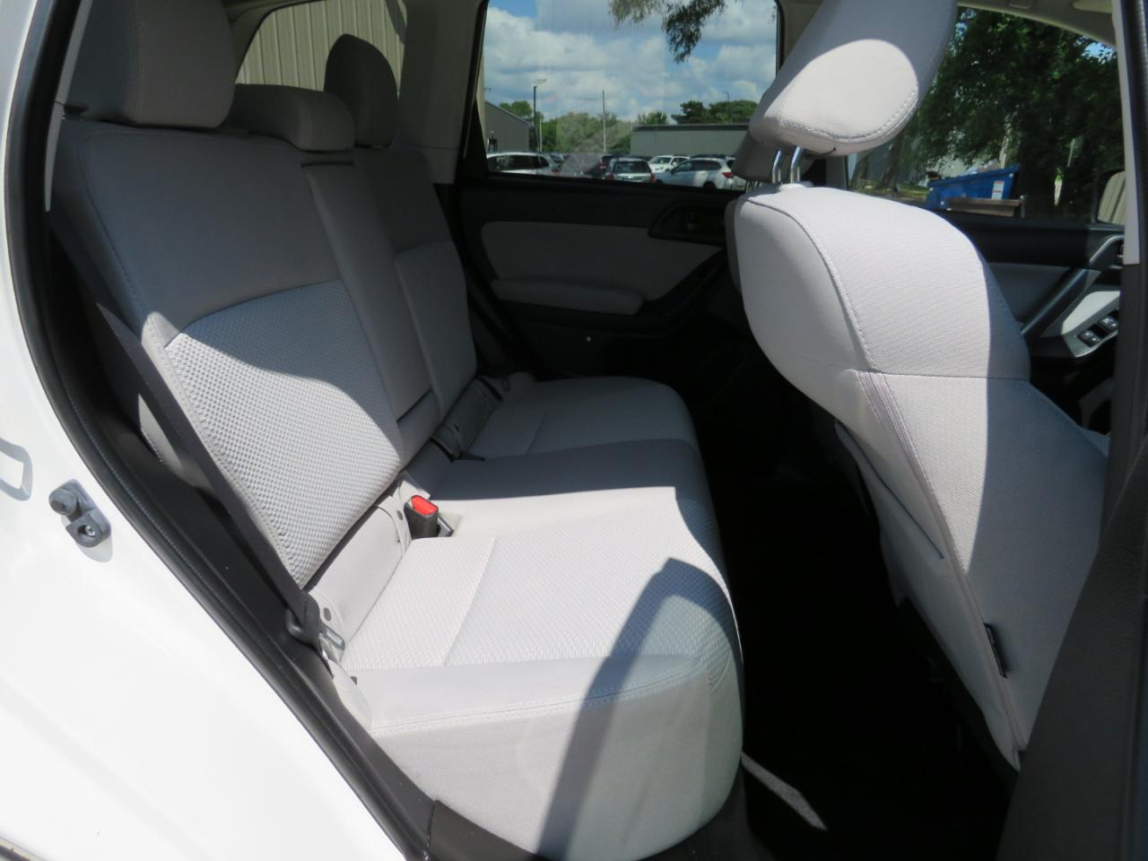 Subaru Forester 2.5i Premium 2015