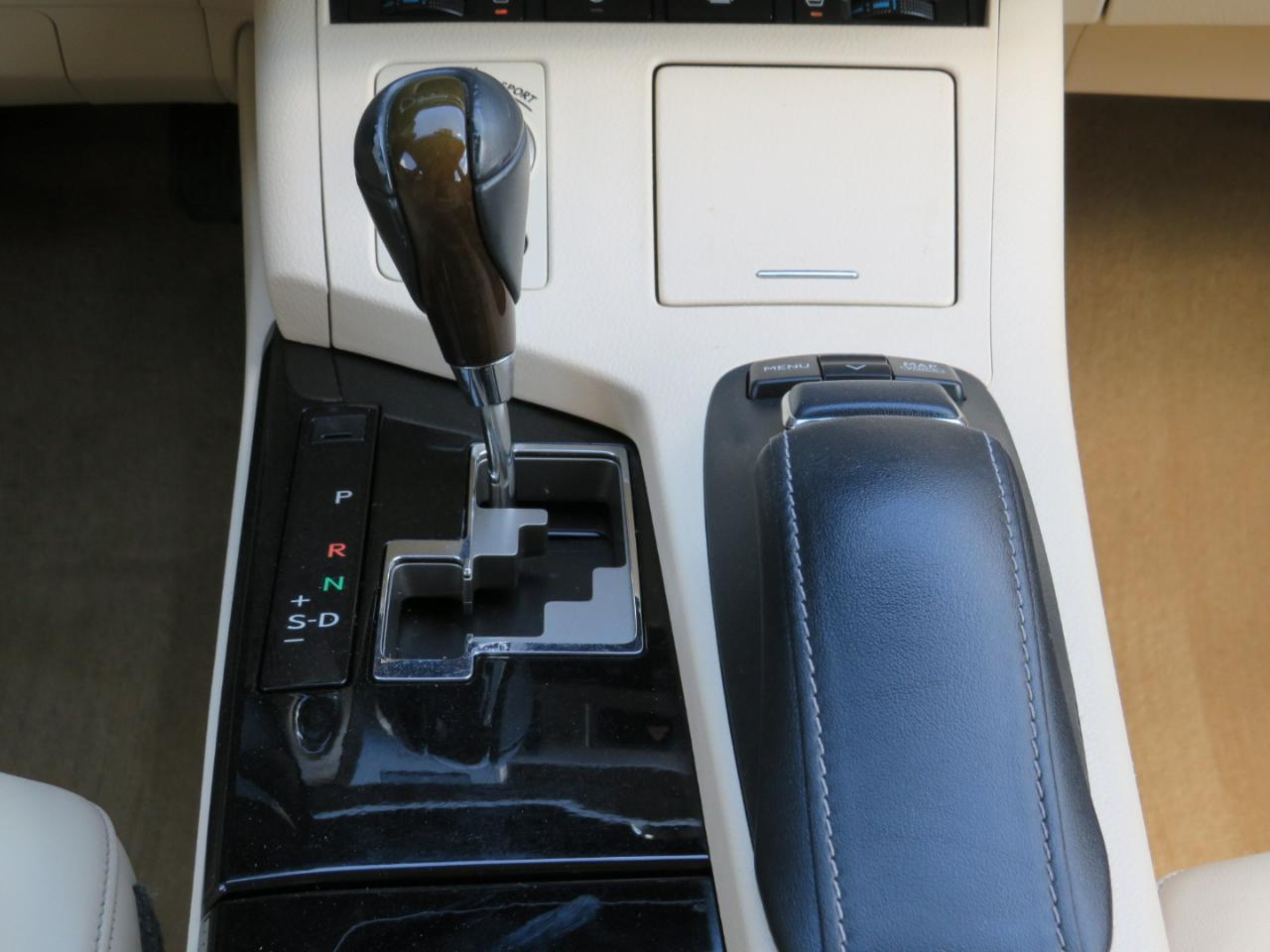 Lexus ES 350 Sedan 2014