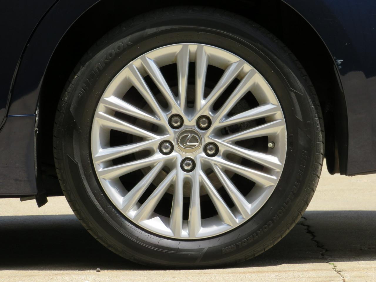 Lexus ES 350 Sedan 2014