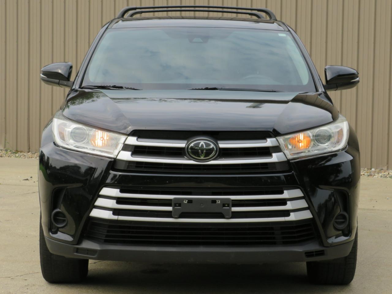 Toyota Highlander LE Plus AWD V6 2017