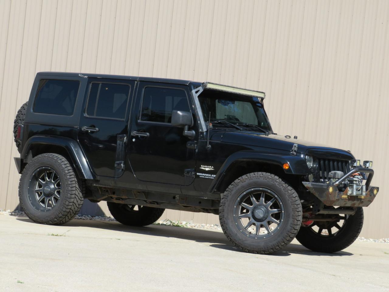 Jeep Wrangler Unlimited Sahara 4WD 2014