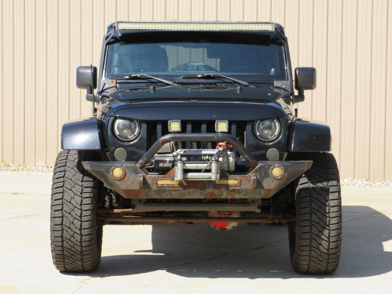 Jeep Wrangler Unlimited Sahara 4WD 2014
