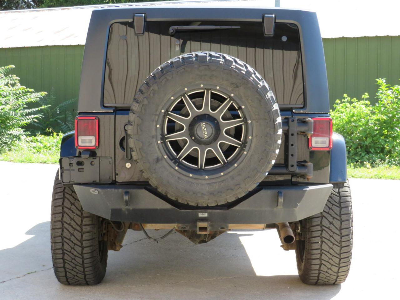 Jeep Wrangler Unlimited Sahara 4WD 2014