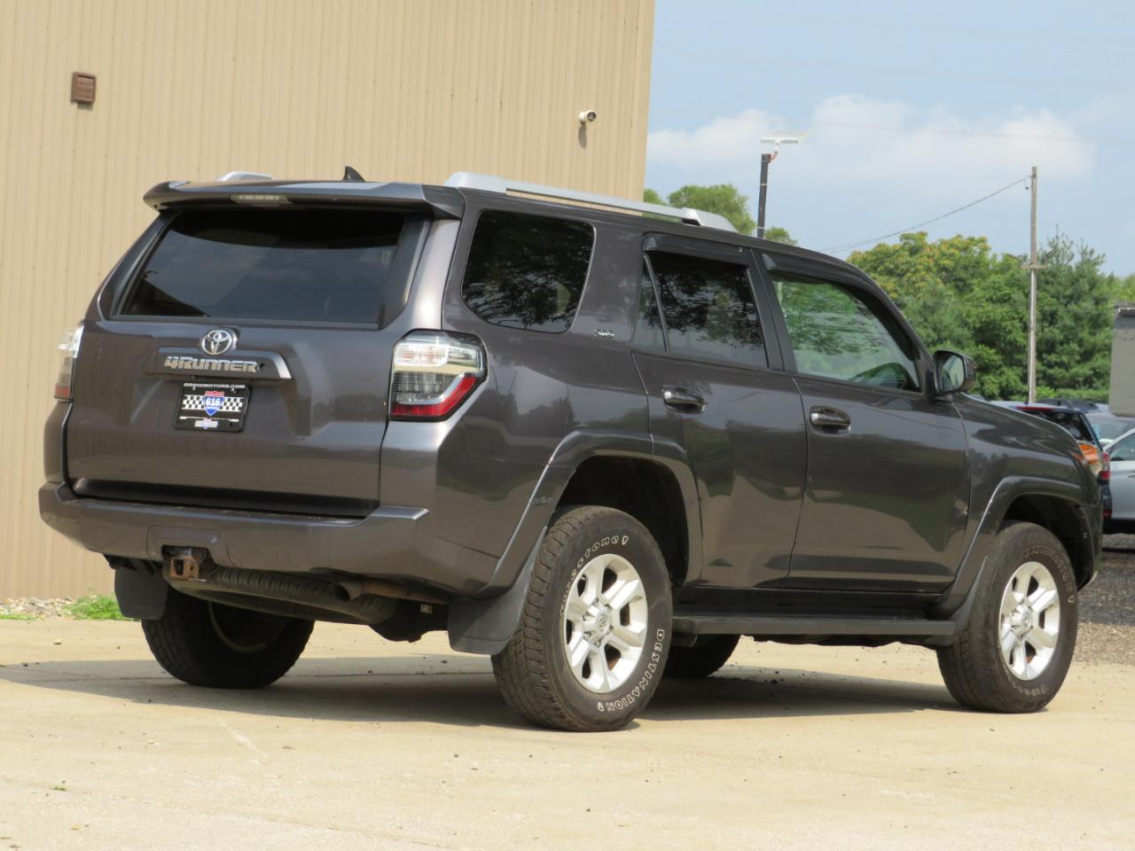 Toyota 4Runner SR5 4WD 2014