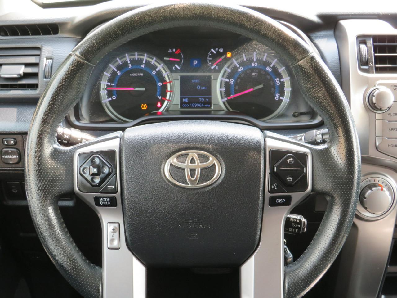 Toyota 4Runner SR5 4WD 2014