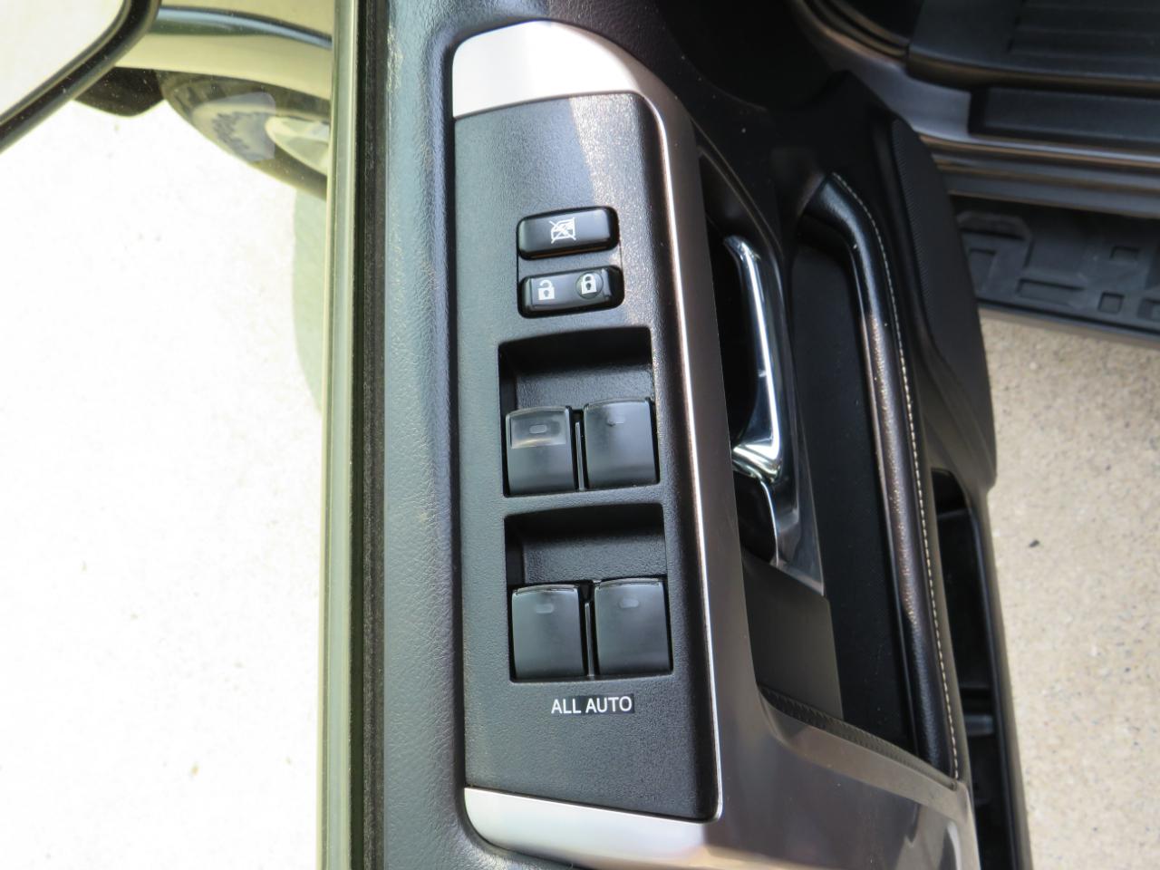 Toyota 4Runner SR5 4WD 2014