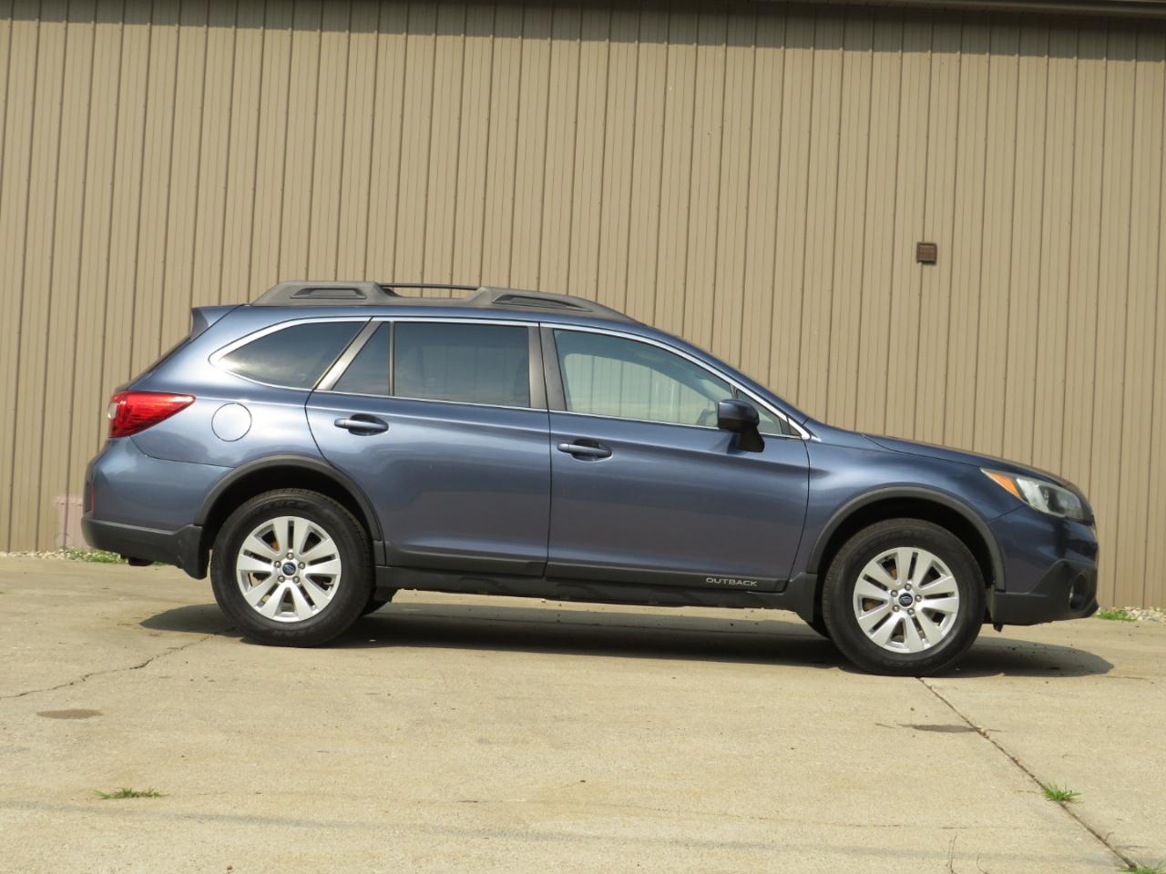 Subaru Outback 2.5i Premium 2015