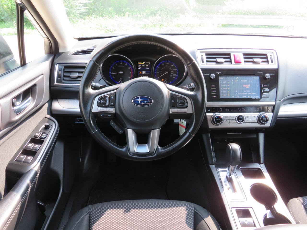 Subaru Outback 2.5i Premium 2015