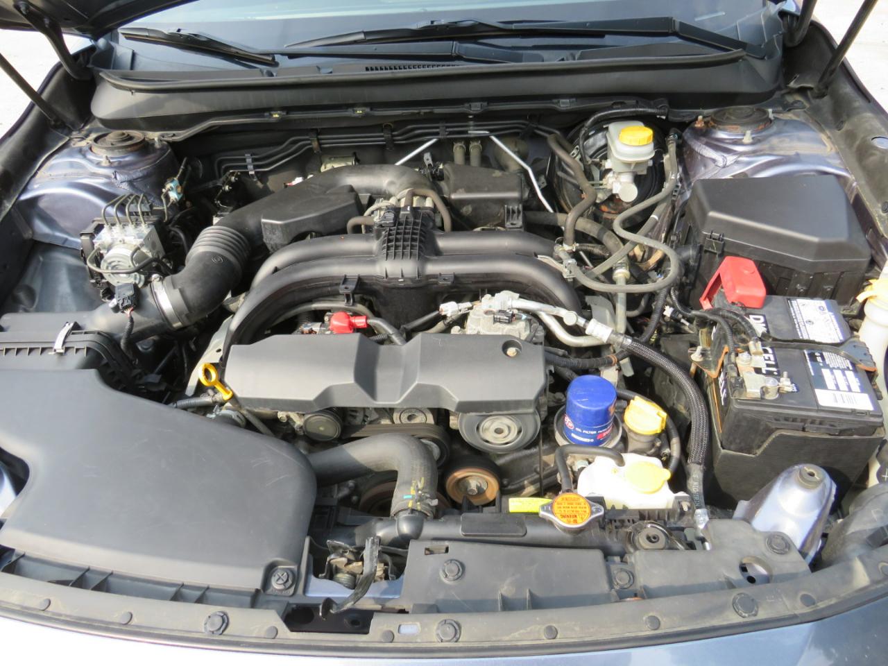 Subaru Outback 2.5i Premium 2015