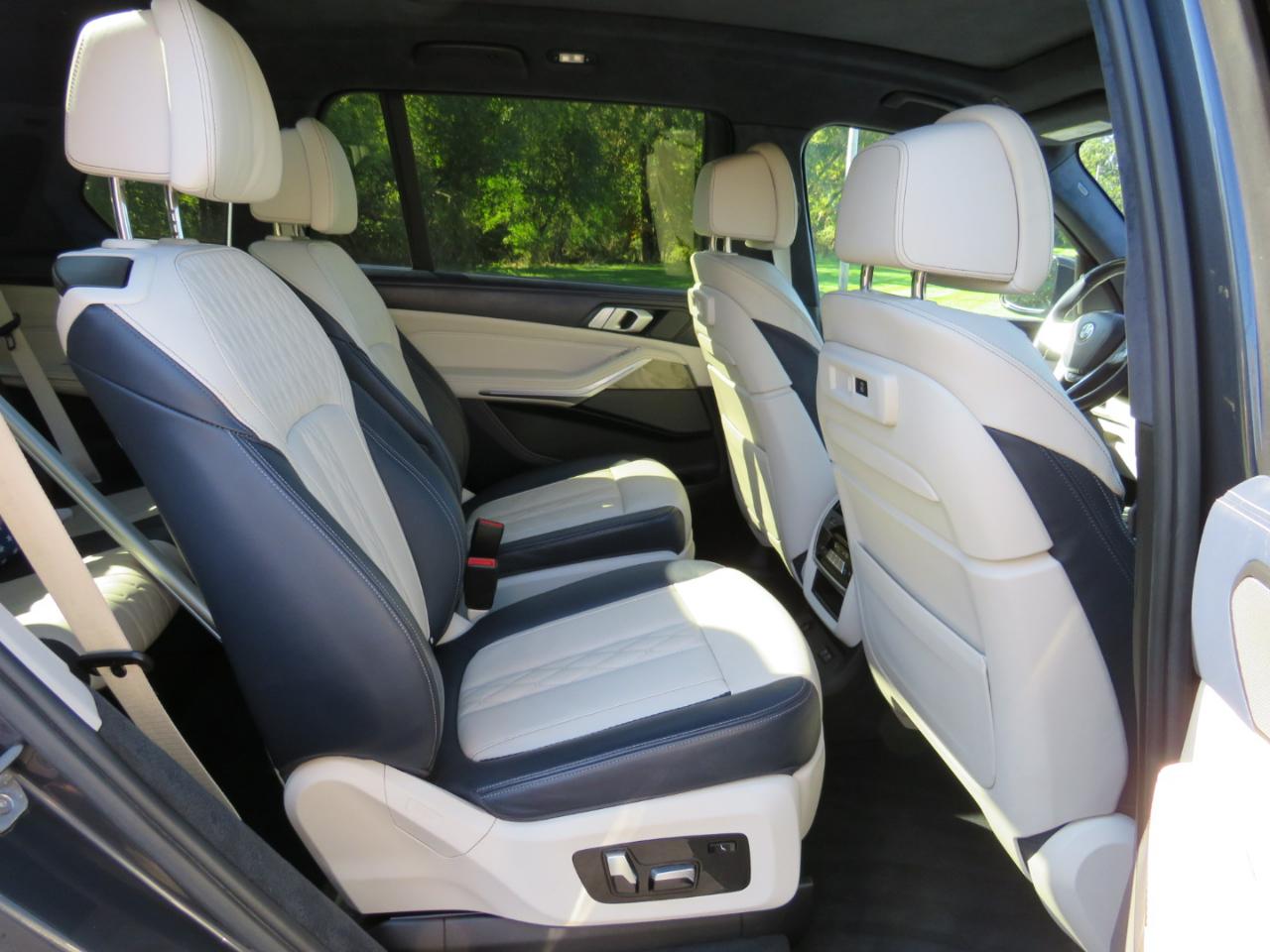 BMW X7 xDrive50i 2019
